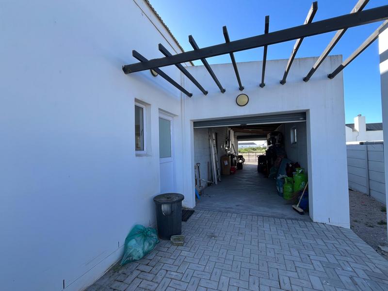3 Bedroom Property for Sale in Laaiplek Western Cape